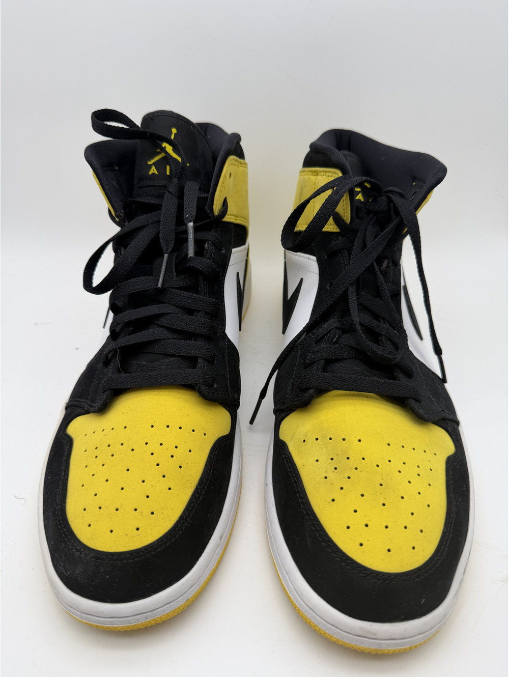 Nike Air Jordan 1 Retro High OG Yellow Black White Sneakers Size 13